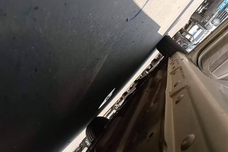 Used Baojun 310W 2017 1.5L Manual Comfort Version China V Left Side Sill