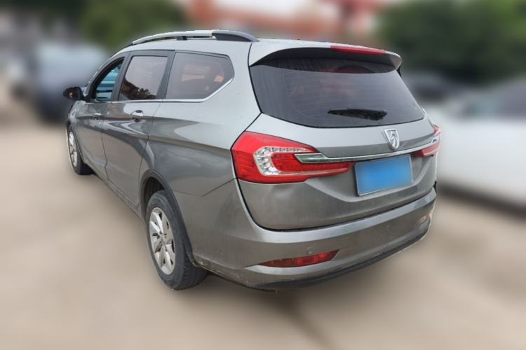 Used Baojun 310W 2017 1.5L Manual Fashion Model China V Rear Left 45 Deg