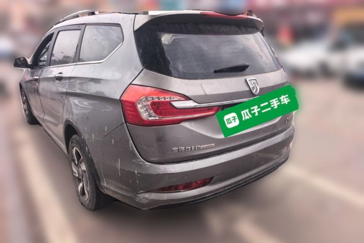 Used Baojun 310W 2017 1.5L Manual Luxury Edition China V Rear Left 45 Deg