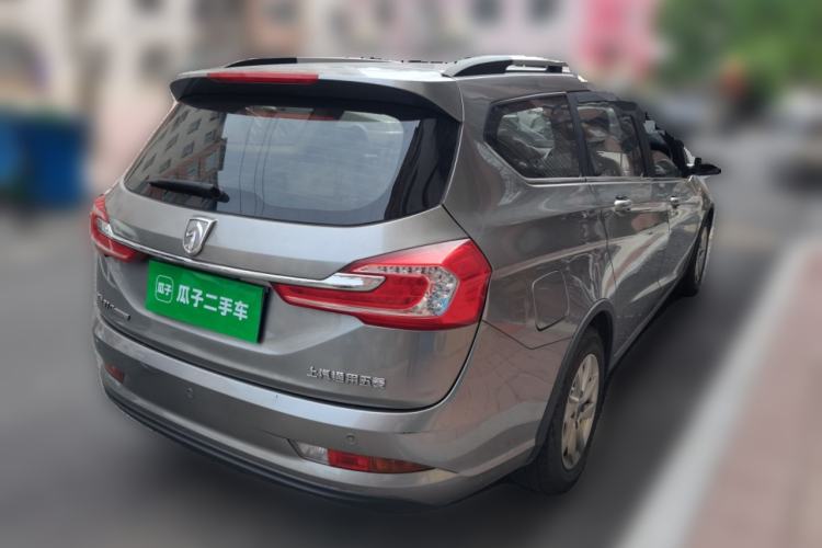 Used Baojun 310W 2017 1.5L Manual Fashion Model China V Rear Right 45 Deg