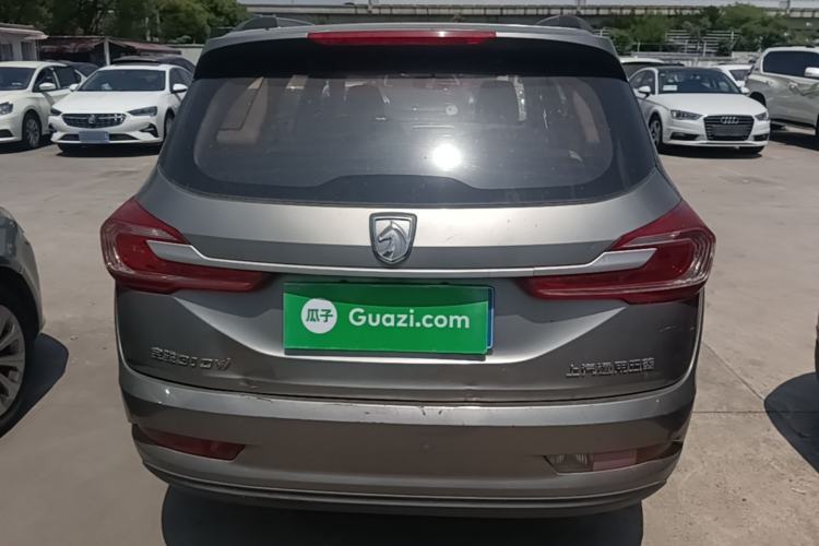 Used Baojun 310W 2017 1.5L Manual Comfort Version China V Rear