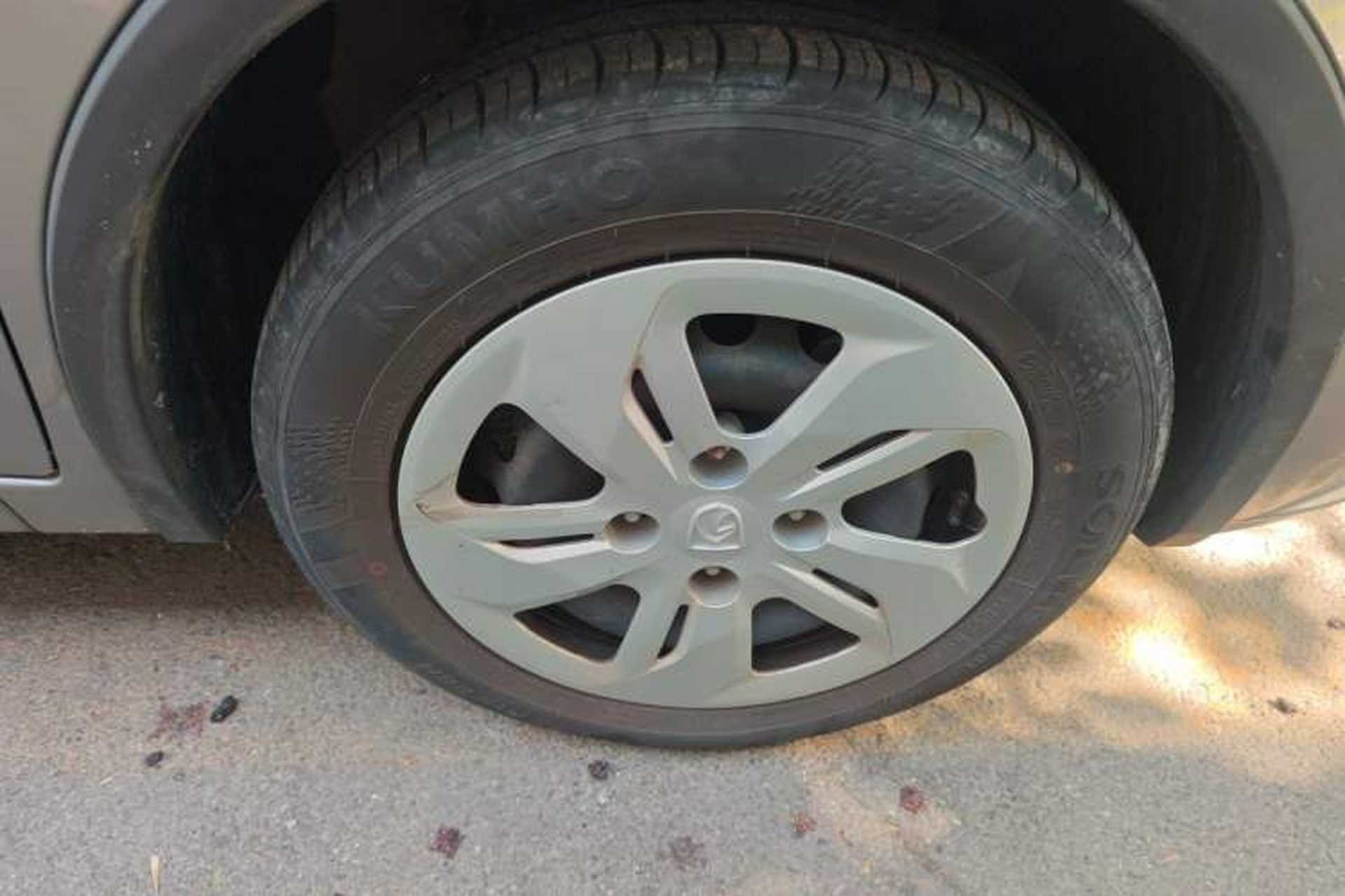 Used Baojun 310W 2017 1.5L Manual Comfort Version China VI Emission Standard Right Front Wheel Hub