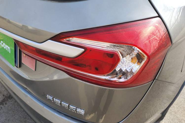 Used Baojun 310W 2017 1.5L Manual Comfort Version China V Right Rear Taillight