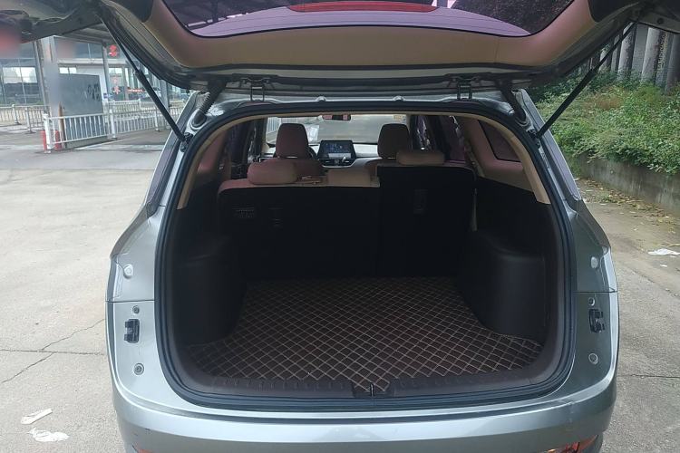 Used Baojun 310W 2017 1.5L Manual Comfort Version China V Trunk