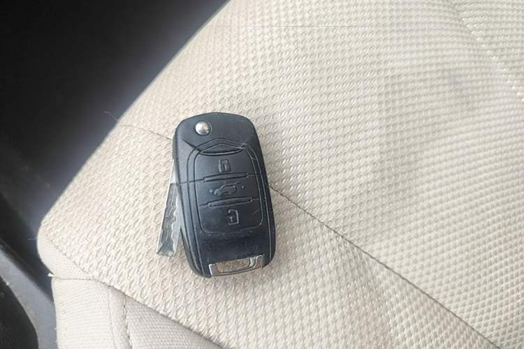 Used Baojun 310W 2017 1.5L Manual Comfort Version China V Vehicle Key