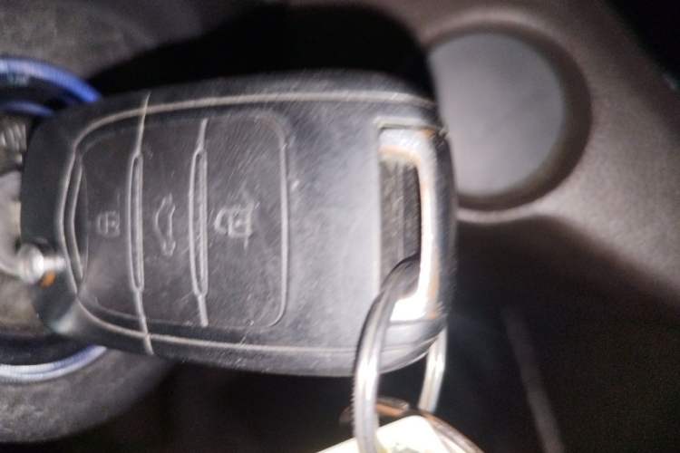 Used Baojun 310W 2017 1.5L Manual Fashion Edition China VI Vehicle Key