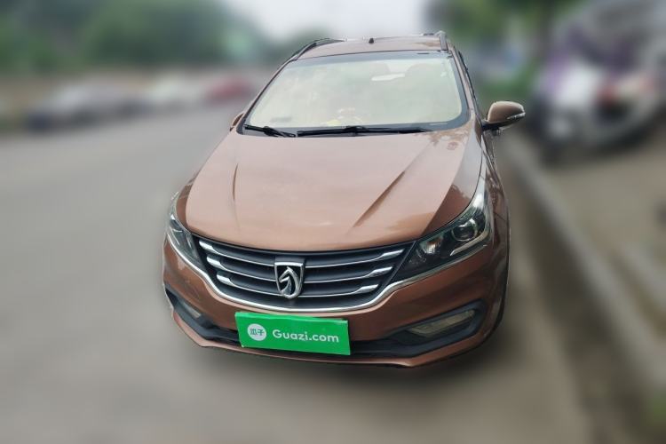 Used Baojun 310W 2017 1.5L Manual Fashion Edition China VI Front
