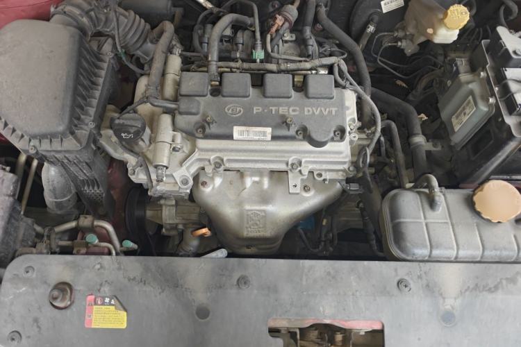 Used Baojun 310W 2017 1.5L Manual Fashion Edition China VI Engine Bay