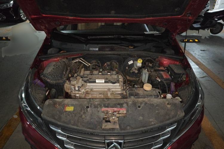 Used Baojun 310W 2017 1.5L Manual Comfort Version China V Engine Bay