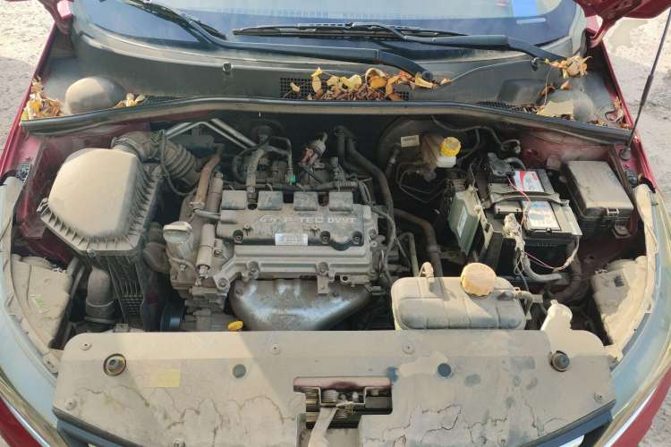 Used Baojun 310W 2017 1.5L Manual Comfort Version China V Engine Bay