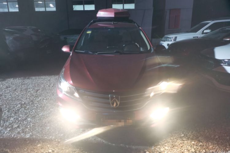 Used Baojun 310W 2017 1.5L Manual Fashion Model China V Exterior 1