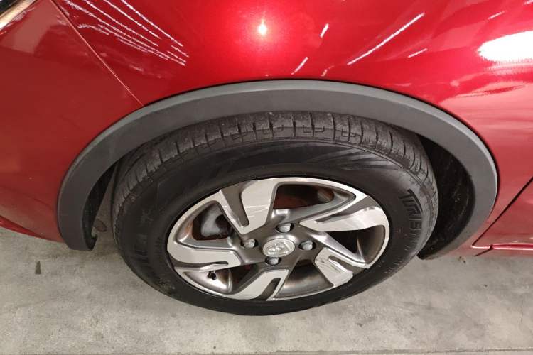 Used Baojun 310W 2017 1.5L Manual Luxury Edition China V Exterior 7