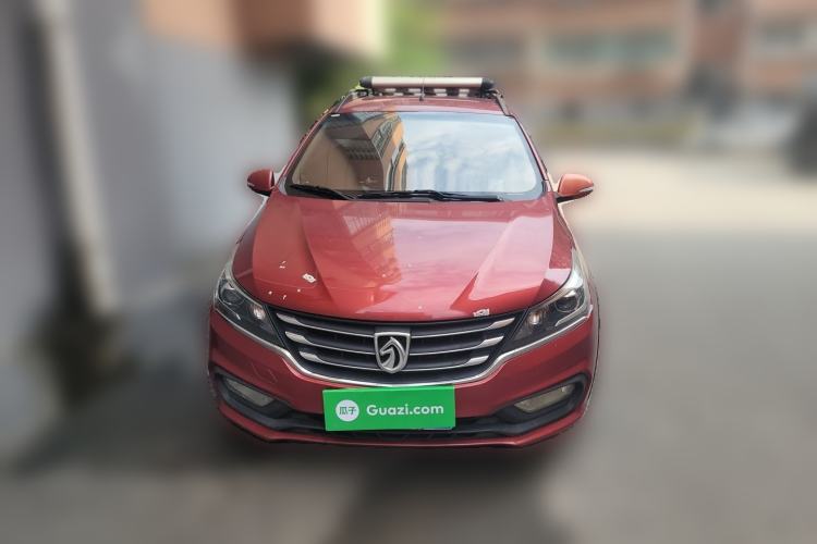 Used Baojun 310W 2017 1.5L Manual Fashion Model China V Front