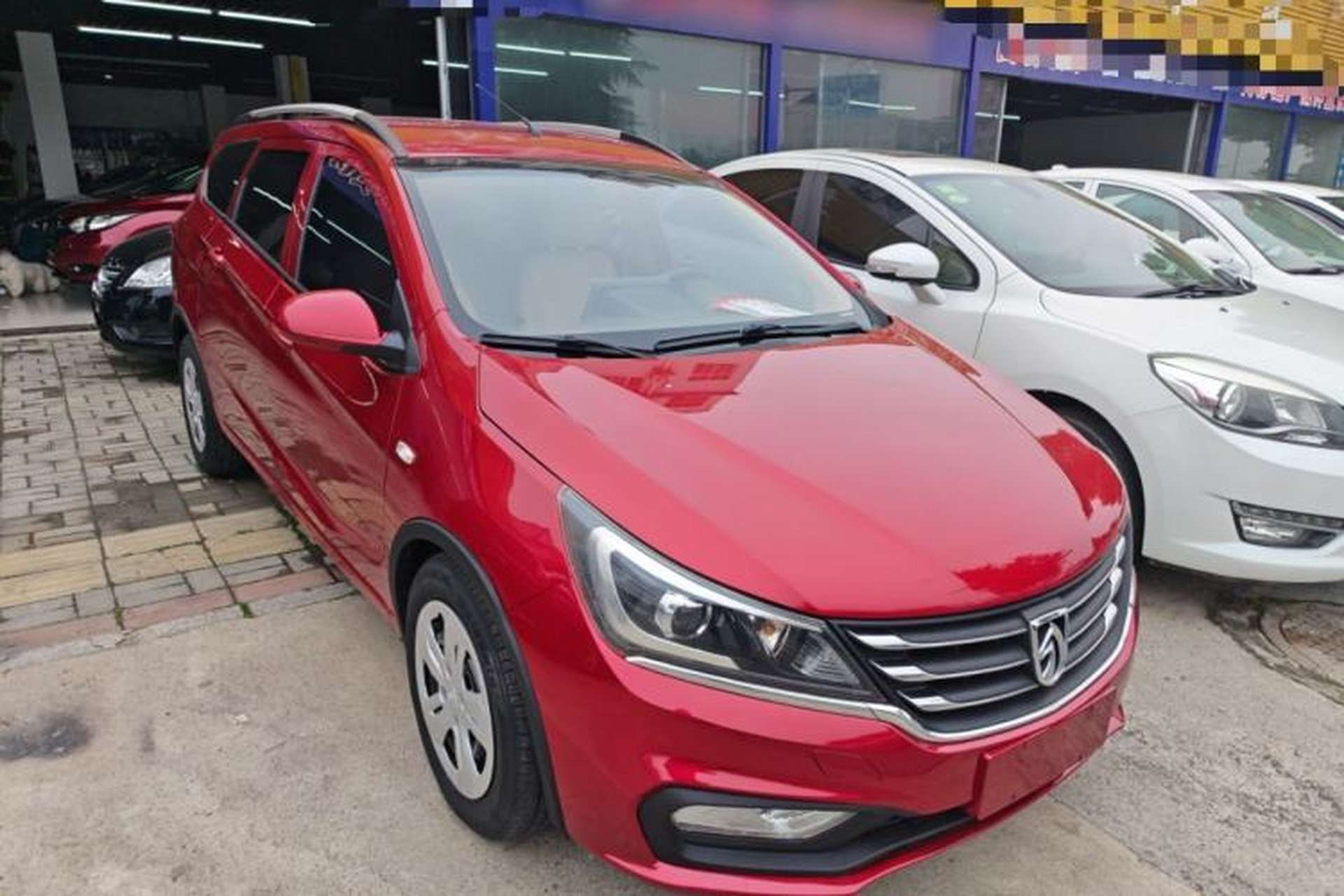 Used Baojun 310W 2017 1.5L Manual Comfort Version China V Front Right 45 Deg