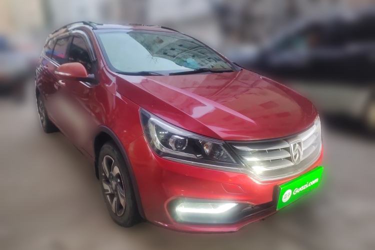 Used Baojun 310W 2017 1.5L Manual Luxury Edition China V Front Right 45 Deg