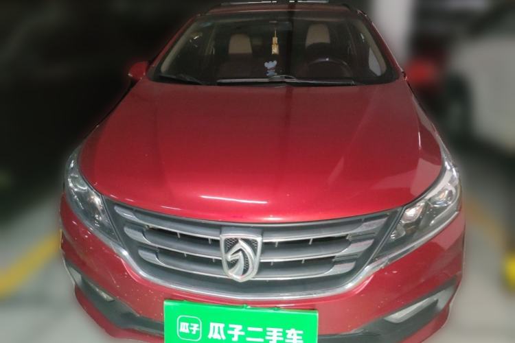Used Baojun 310W 2017 1.5L Manual Fashion Model China V Front