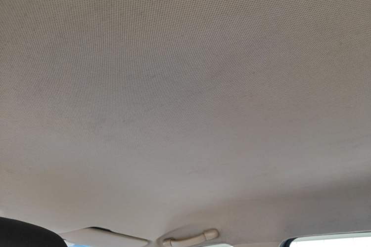 Used Baojun 310W 2017 1.5L Manual Fashion Model China V Headliner