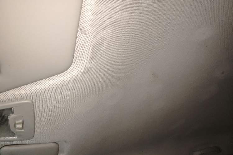 Used Baojun 310W 2017 1.2L Manual Value Edition China V Headliner