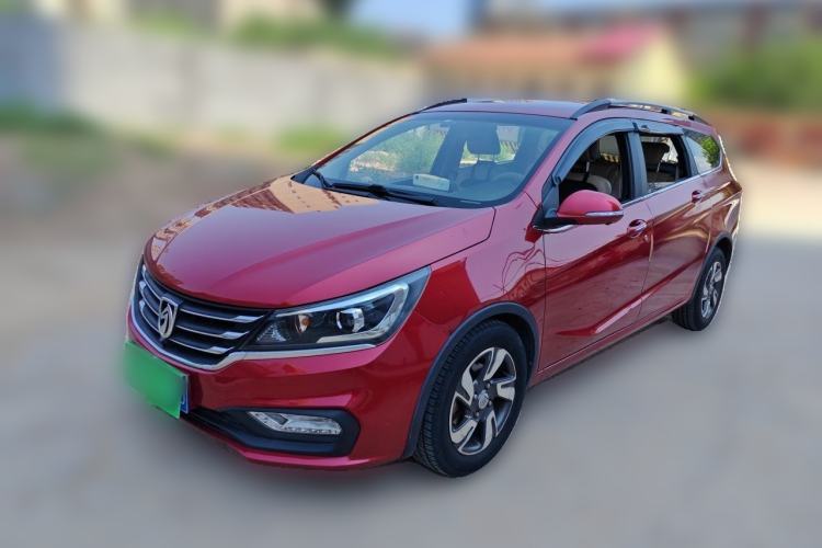 Used Baojun 310W 2017 1.5L Manual Luxury Edition China V Guazi used car, China used car export, Used car for sale, Used  cars, Cheapest cars for sale
