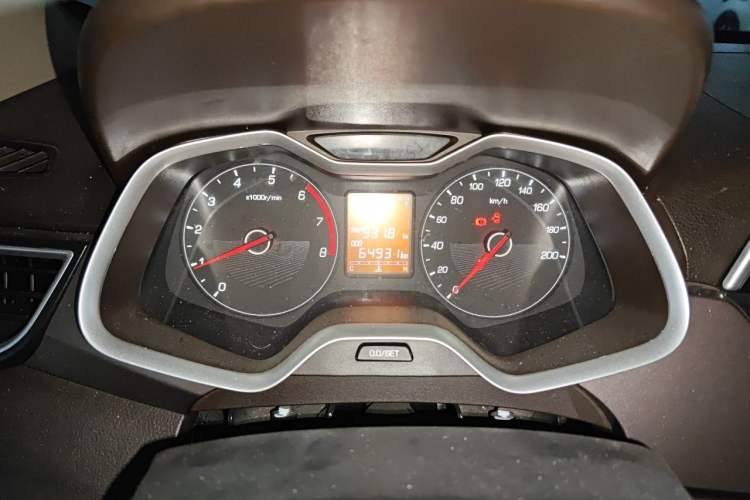 Used Baojun 310W 2017 1.5L Manual Comfort Version China V Instrument Cluster