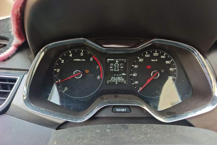 Used Baojun 310W 2017 1.5L Manual Fashion Model China V Instrument Cluster
