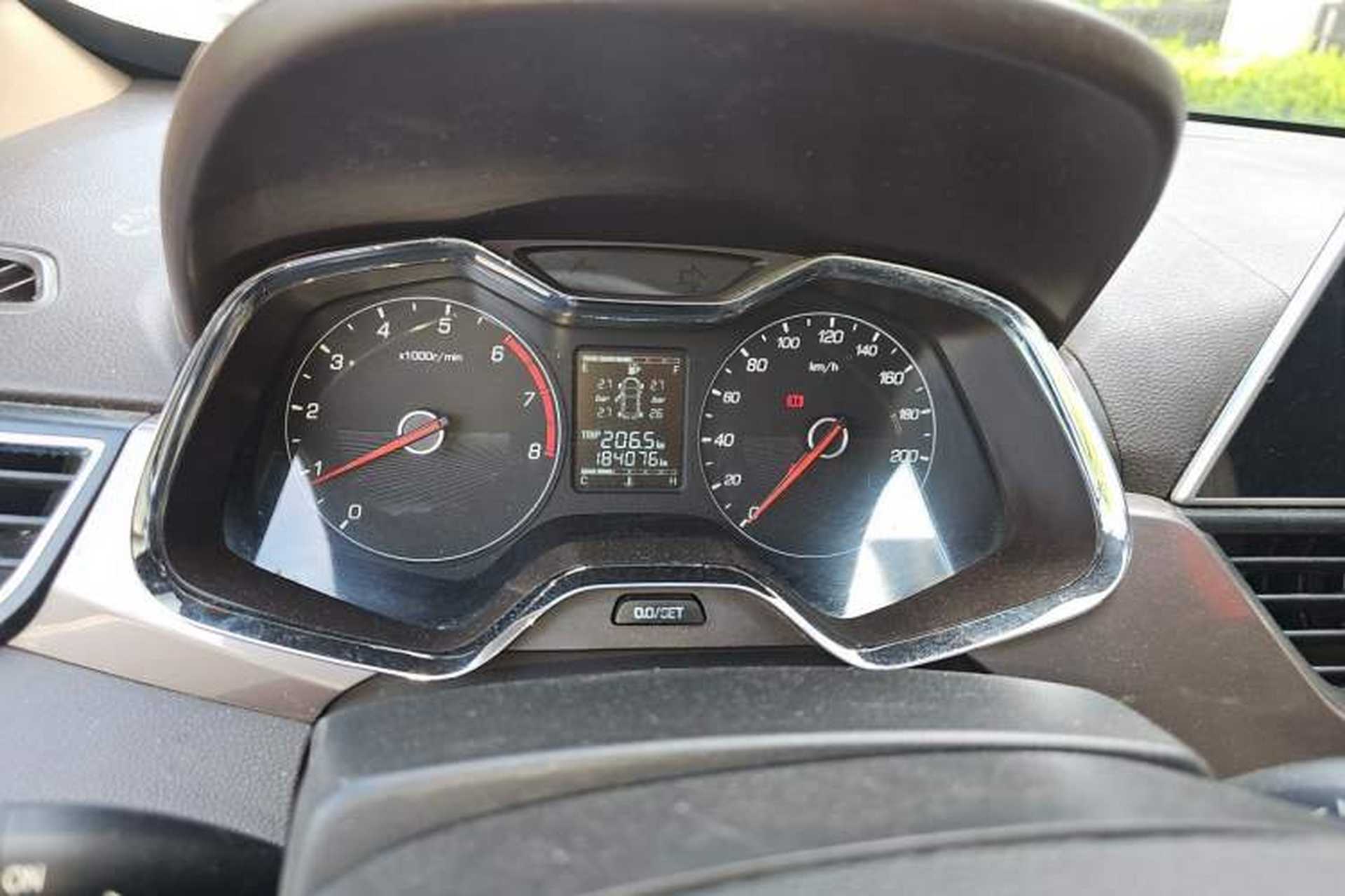 Used Baojun 310W 2017 1.5L Manual Fashion Model China V Instrument Cluster