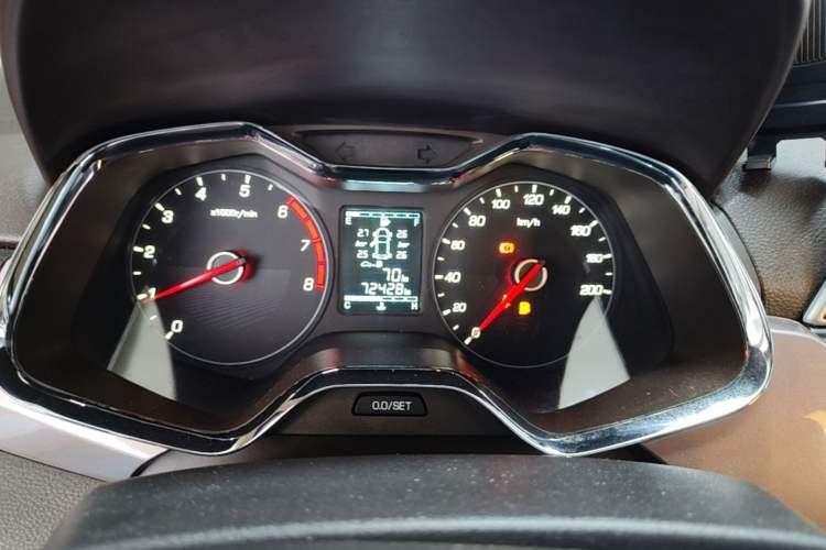 Used Baojun 310W 2017 1.5L Manual Fashion Model China V Instrument Cluster