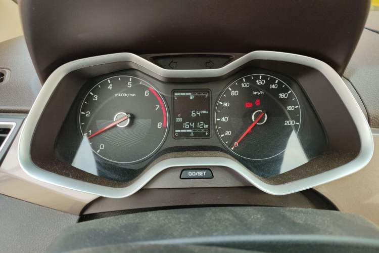 Used Baojun 310W 2017 1.5L Manual Comfort Version China V Instrument Cluster