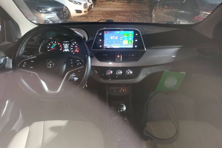 Used Baojun 310W 2017 1.5L Manual Fashion Model China V Interior 2