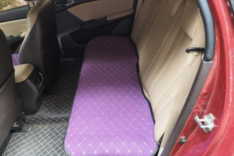 Used Baojun 310W 2017 1.5L Manual Fashion Model China V Left Rear Seat