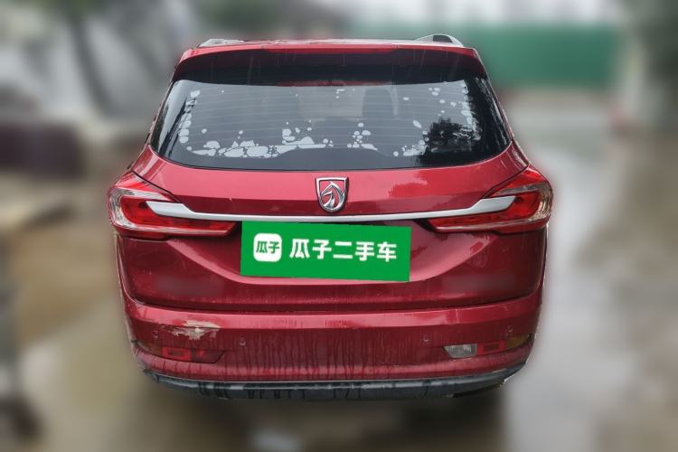 Used Baojun 310W 2017 1.5L Manual Comfort Version China VI Emission Standard Rear