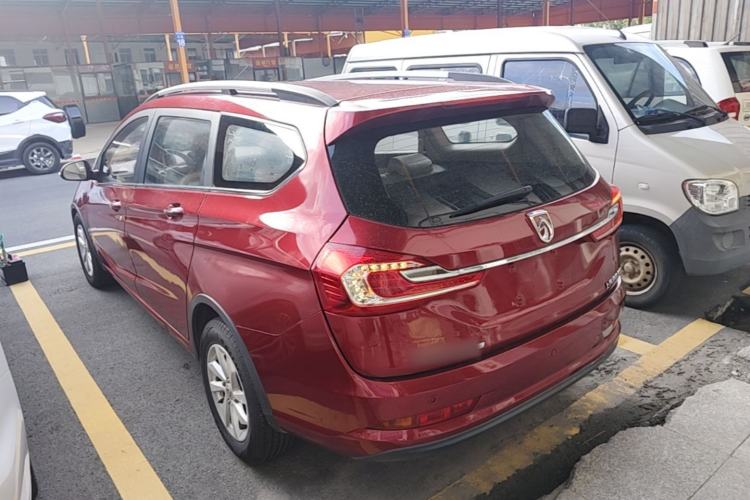 Used Baojun 310W 2017 1.5L Manual Fashion Model China V Rear Left 45 Deg