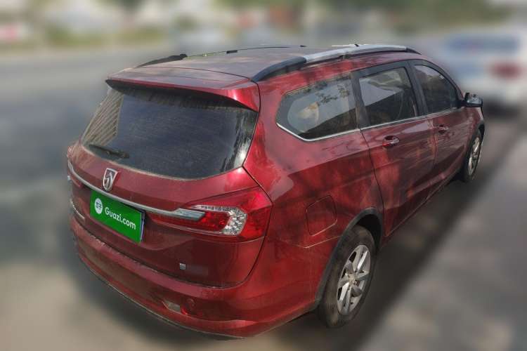 Used Baojun 310W 2017 1.5L Manual Fashion Model China V Rear Right 45 Deg