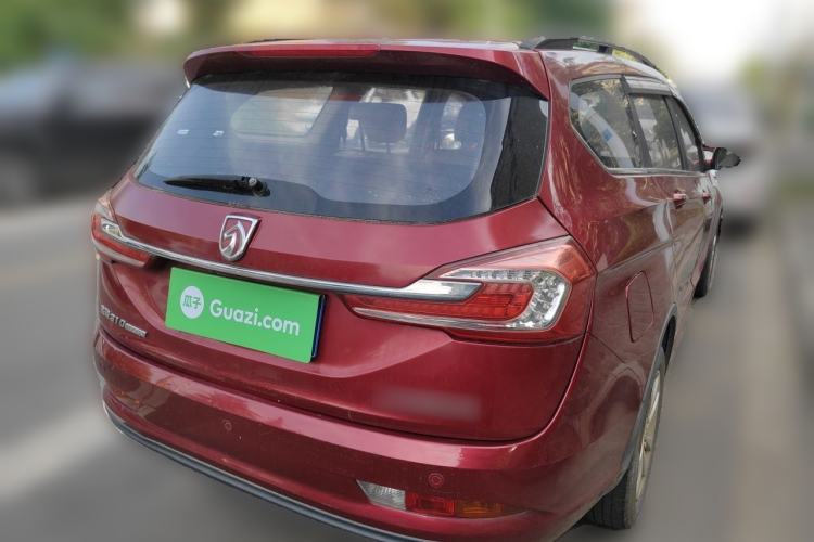 Used Baojun 310W 2017 1.5L Manual Fashion Model China V Rear Right 45 Deg
