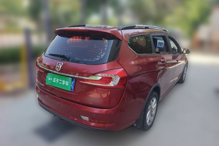 Used Baojun 310W 2017 1.5L Manual Fashion Model China V Rear Right 45 Deg
