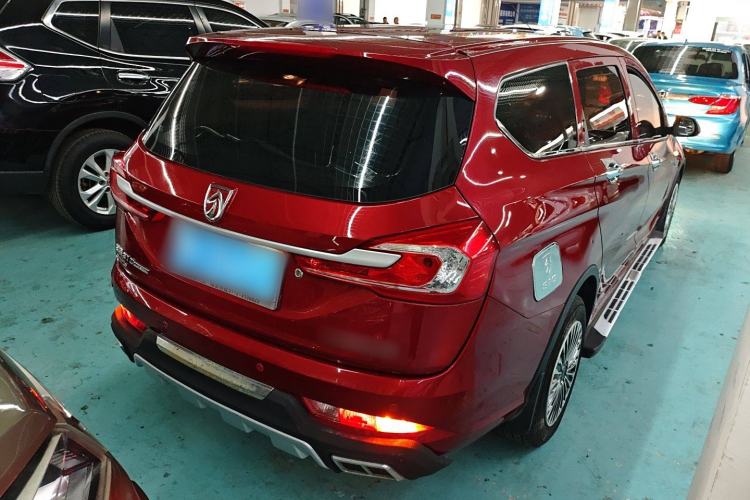 Used Baojun 310W 2017 1.2L Manual Value Edition China V Rear Right 45 Deg