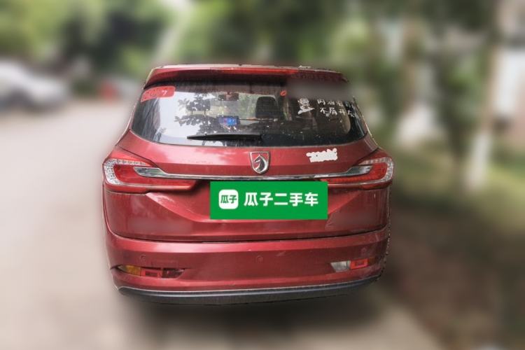 Used Baojun 310W 2017 1.5L Manual Fashion Model China V Rear