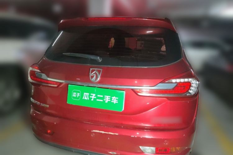 Used Baojun 310W 2017 1.5L Manual Fashion Model China V Rear