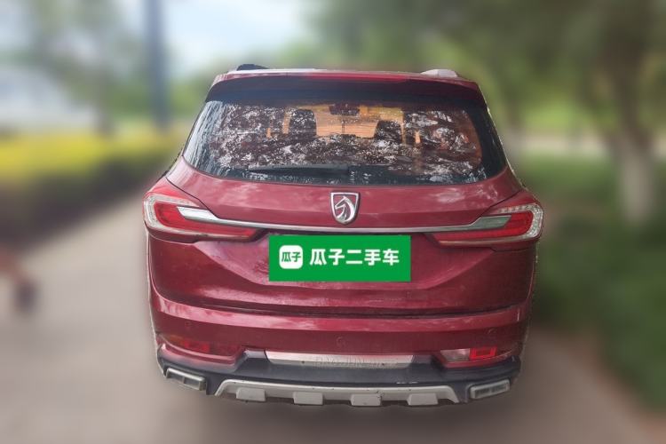 Used Baojun 310W 2017 1.5L Manual Fashion Model China V Rear