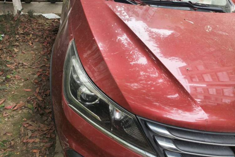 Used Baojun 310W 2017 1.5L Manual Fashion Model China V Right Front Headlight