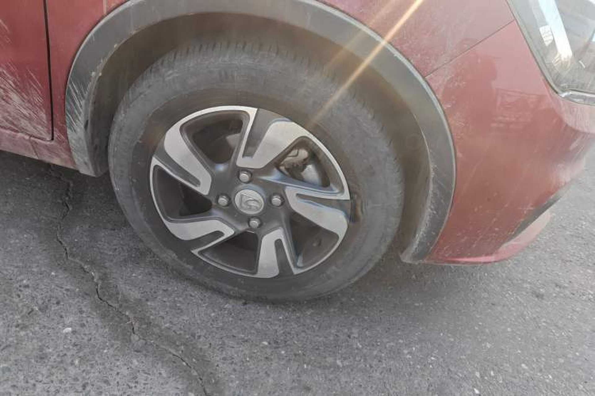 Used Baojun 310W 2017 1.5L Manual Comfort Version China VI Emission Standard Right Front Wheel Hub