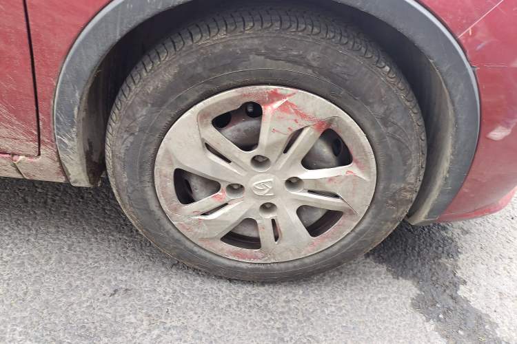 Used Baojun 310W 2017 1.5L Manual Comfort Version China V Right Front Wheel Hub
