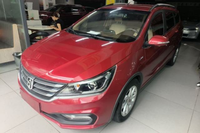 Used Baojun 310W 2017 1.5L Manual Fashion Model China V