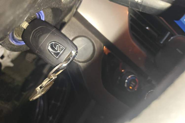 Used Baojun 310W 2017 1.5L Manual Fashion Edition China VI Vehicle Key
