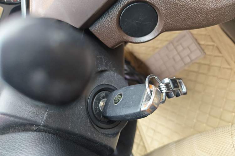 Used Baojun 310W 2017 1.5L Manual Comfort Version China V Vehicle Key