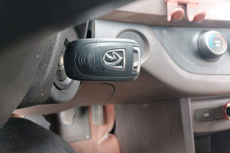 Used Baojun 310W 2017 1.5L Manual Comfort Version China V Vehicle Key