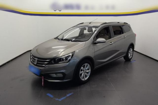 Used Baojun 310W 2017 1.5L Manual Fashion Model China V