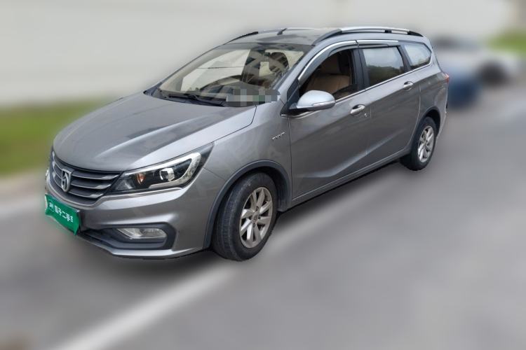Used Baojun 310W 2017 1.5L Manual Fashion Edition China VI Guazi used car, China used car export, Used car for sale, Used  cars, Cheapest cars for sale