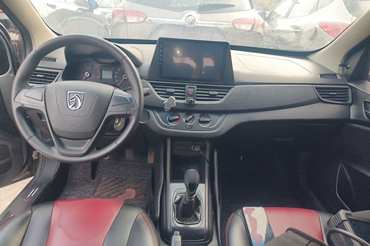 Used Baojun 310W 2017 1.2L Manual Value Edition China V Center Console