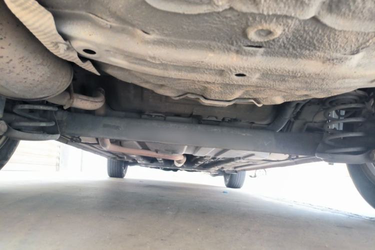 Used Baojun 310W 2017 1.5L Manual Fashion Model China V Chassis Rear